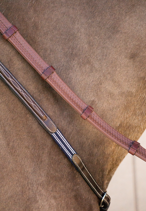 Rubber Grip Reins with Notches